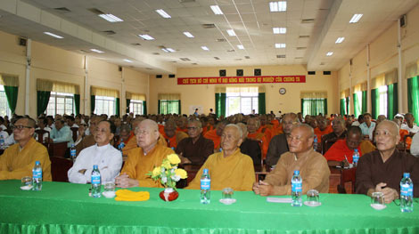 Tập huấn kiến thức pháp luật cho chức sắc tôn giáo, người uy tín trong đồng bào dân tộc