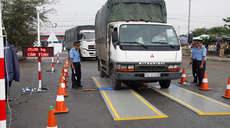 Từ 21/11: Mở đợt cao điểm kiểm soát tải trọng phương tiện