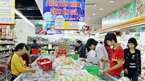 Doanh nghiệp tham gia bình ổn tại TP Hồ Chí Minh cam kết giảm giá nhiều mặt hàng thiết yếu phục vụ Tết
