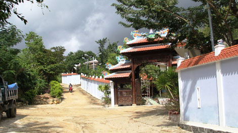 Bao giờ mới tháo dỡ biệt phủ xây dựng trái phép tại rừng đặc dụng Nam Hải Vân