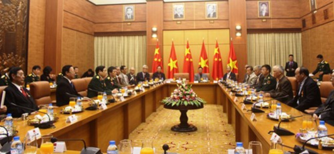 Đoàn cựu chiến binh, chuyên gia  Trung Quốc thăm Việt Nam