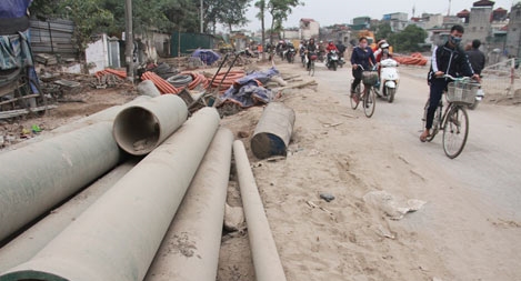 Ngổn ngang đoạn đường làm 10 năm chưa xong hơn 500m