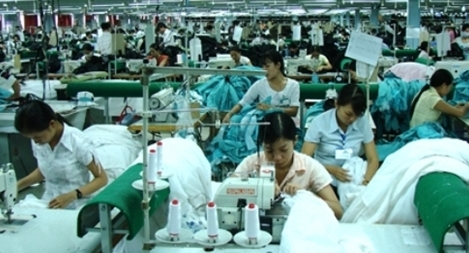 Từ 10-2-2016, lao động làm việc không quá 12 giờ/ngày