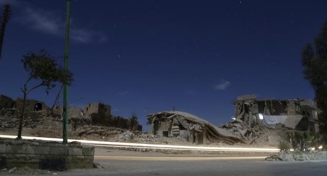 Chiến binh nổi dậy Syria "rút về" Libăng