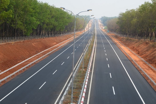Thu phí cao tốc TP Hồ Chí Minh - Long Thành - Dầu Giây đạt 615 tỷ đồng