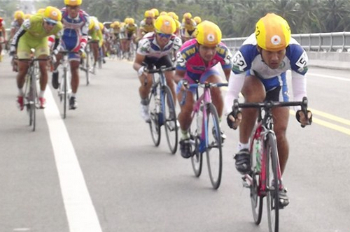 Lê Văn Duẩn chiến thắng chặng 2 giải đua xe đạp toàn quốc 2016