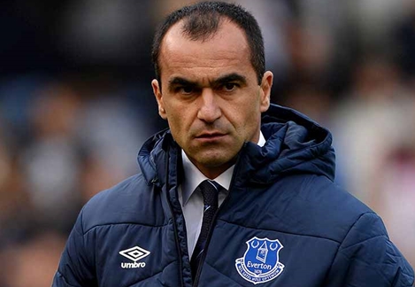 Vì sao HLV Everton nổi điên?