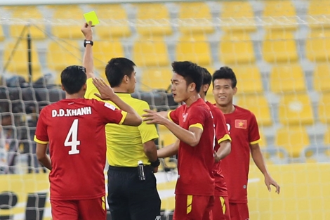 Bóng đá Việt Nam: "Xé" toàn tập?!