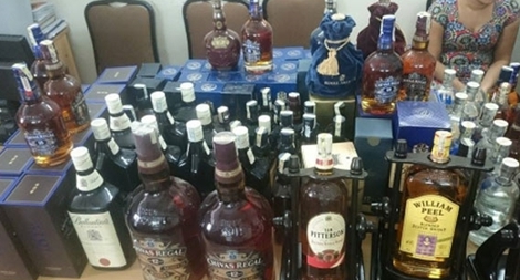 Ngày xuân - cảnh giác với rượu giả