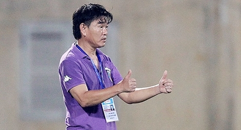 Chia tay thầy Hùng