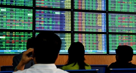 Thị trường chứng khoán năm 2016: Giữ ổn định để phát triển