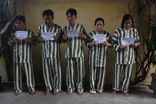 Vây bắt 20 đàn em của trùm giang hồ Tài “sẹo”