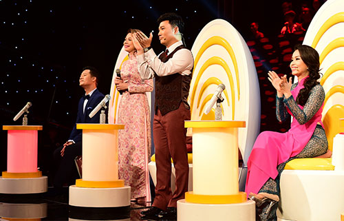 Bài 1: Khi công nghệ và thế giới ảo “lên ngôi”