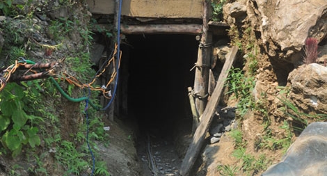 Nhân chứng thoát chết kể lại giây phút sập hầm vàng khiến 5 người thương vong