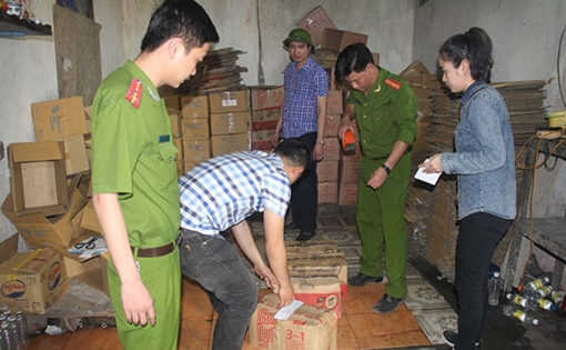 Hãi hùng với "công nghệ" chế biến thực phẩm "siêu bẩn" ở xứ Nghệ