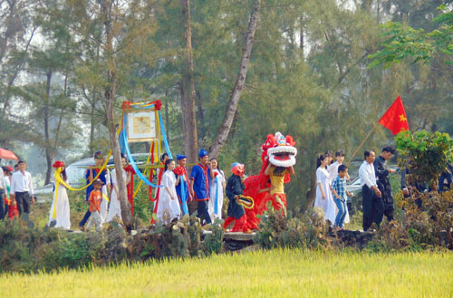 Niềm vui xã nghèo vùng cát Bình Sa