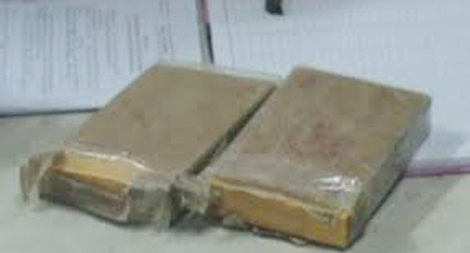 Bắt vụ vận chuyển 2 bánh heroin