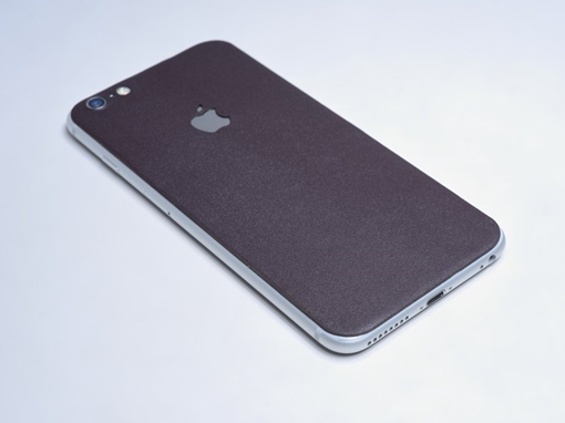 Nhân viên đường sắt bắt taxi lên Nội Bài trả lại điện thoại cho hành khách