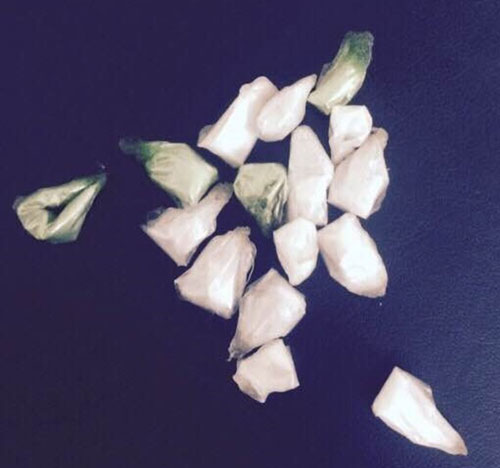 Ổ ma túy lộ diện từ nam thanh niên “dạo phố” với 16 gói heroin