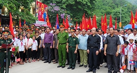 Đón 65 hài cốt liệt sỹ hy sinh ở nước bạn Lào