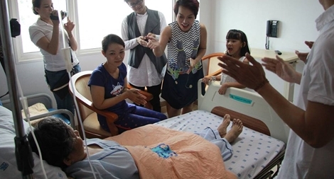 Nghệ sĩ  “Mang âm nhạc đến bệnh viện”