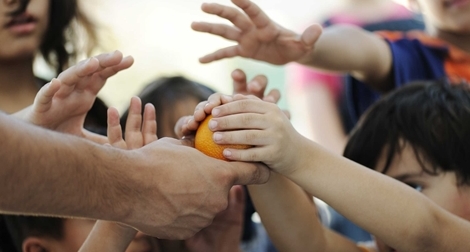Tặng 20 triệu đồng cho học sinh khuyết tật, di chứng chất độc da cam