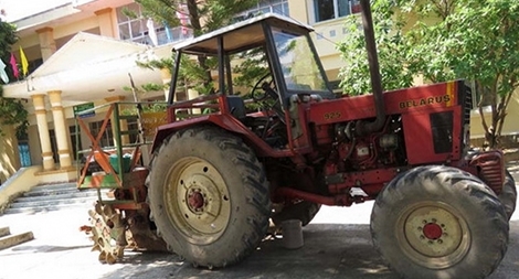 Nông dân tố doanh nghiệp hủy hoại hoa màu