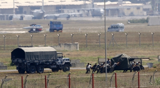 Syria cáo buộc Thổ Nhĩ Kỳ gia tăng cung cấp vũ khí cho phiến quân