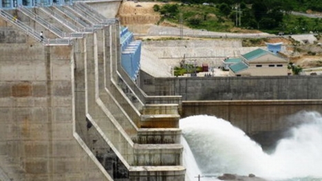 Toàn bộ tàu cá Bình Định đã vào khu vực an toàn