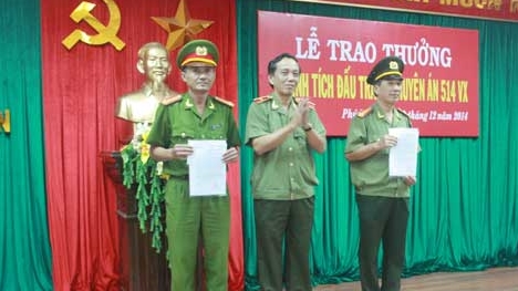 Thưởng nóng ba đơn vị Công an khám phá nhóm cướp tài sản trị giá 1,5 tỷ đồng