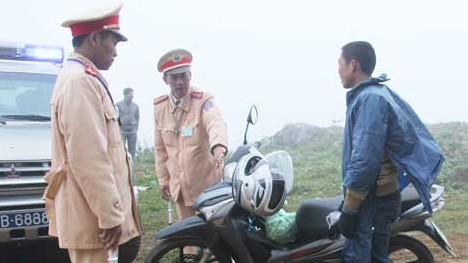 Ám ảnh những đoạn đường sương mù trên Quốc lộ 6