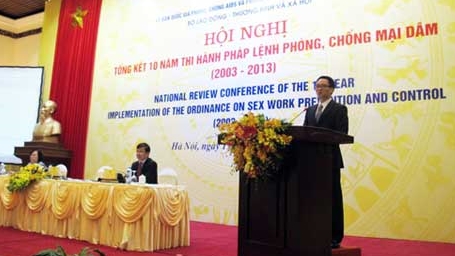 Cần sớm ban hành Luật Phòng, chống mại dâm