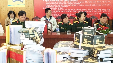 Công bố 2 bộ sách về lịch sử quân sự Việt Nam