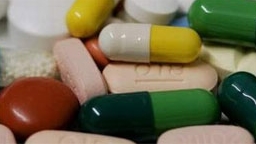 7 công ty dược nước ngoài bị tạm ngừng đăng ký, nhập khẩu thuốc