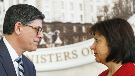 Xung đột Ukraina: Đối đầu Đông - Tây thêm gay gắt