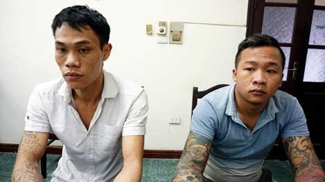 Khởi tố 3 đối tượng cướp tiền của nữ tiếp viên karaoke