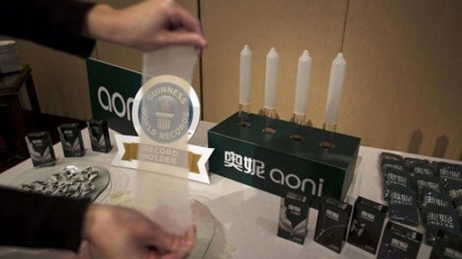 Doanh nghiệp Nhật Bản bị kiện… độ mỏng của bao cao su