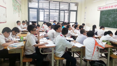 Nhiều trường THCS ở Hà Nội bắt đầu phát hành hồ sơ xét tuyển vào lớp 6