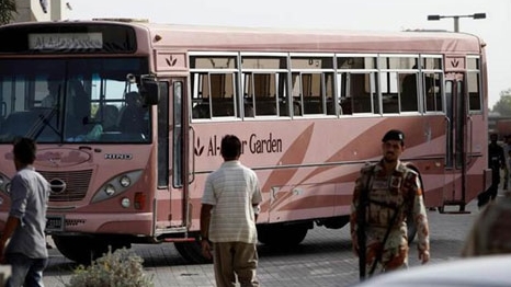 Vụ tấn công xe buýt kinh hoàng ở Pakistan