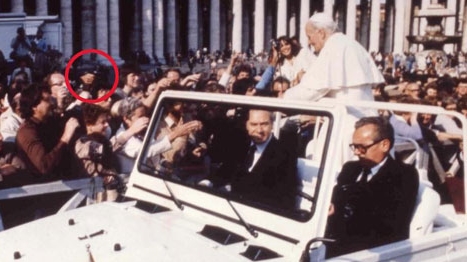 Vụ ám sát Giáo hoàng John Paul II hơn 30 năm trước