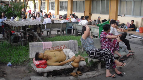 Loạn “lương y” bàn phím: Người bệnh đang tự giết mình