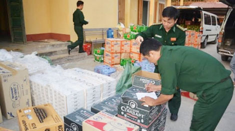 Nóng chuyện buôn lậu trên Đường số 9