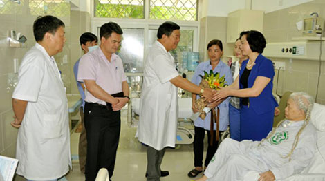 Cứu sống bệnh nhân ngừng thở, ngừng tim bằng kỹ thuật hạ thân nhiệt chỉ huy