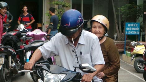 Nhiều khả năng cháu bé bị chính mẹ ruột bỏ rơi