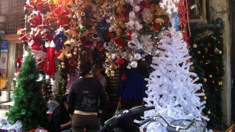 Sôi động thị trường quà tặng, đồ trang trí Giáng sinh 2014