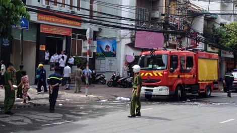 Lửa bùng phát tại UBND phường giữa giờ hành chính