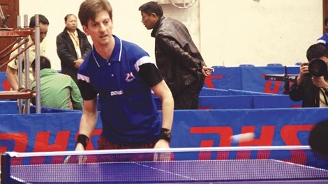 A.Bobrow - “Gã hề lãng tử” của bóng bàn thế giới