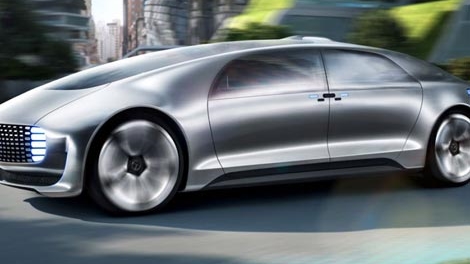 Mercedes ra mắt siêu xe tự lái F015 có hình dáng phi thuyền