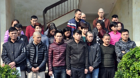 Khởi tố 27 con bạc, thu giữ hơn 1 tỷ đồng