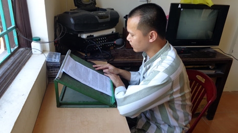 Hai anh em rủ nhau cướp tiệm vàng để trả nợ